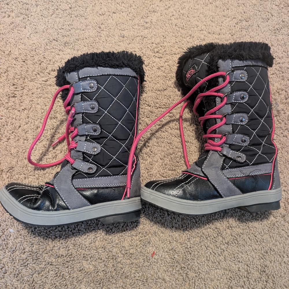 Totes Black and Pink Quilted Kids Boots